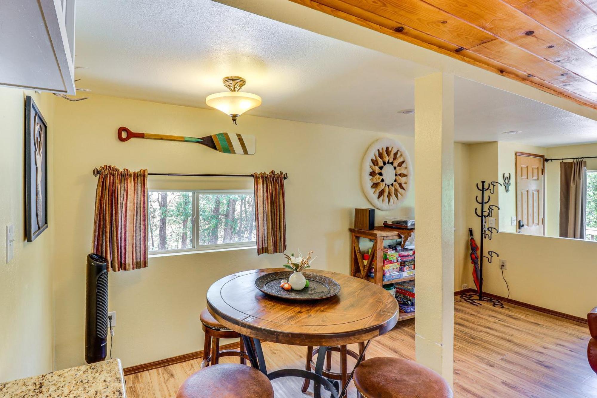 Show Low Cabin With Bbq And Fire Pit Pets Welcome! Екстер'єр фото