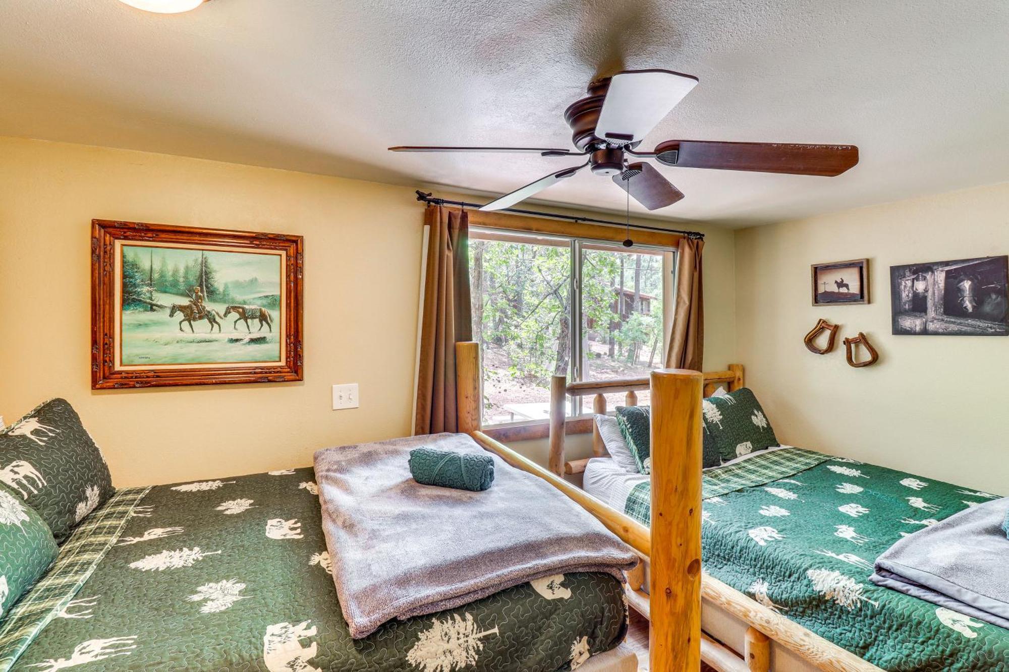 Show Low Cabin With Bbq And Fire Pit Pets Welcome! Екстер'єр фото